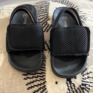 Kids beach sandals